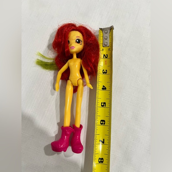 2014 My Little Pony Equestria Girl Apple
Bloom Doll - Picture 3 of 4